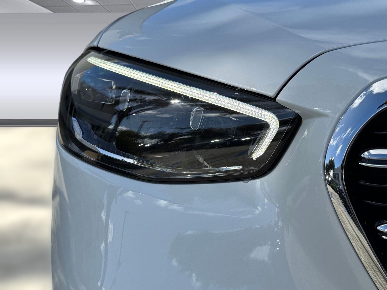 New 2026 Mercedes-Benz S 580 4MATIC Sedan image 8