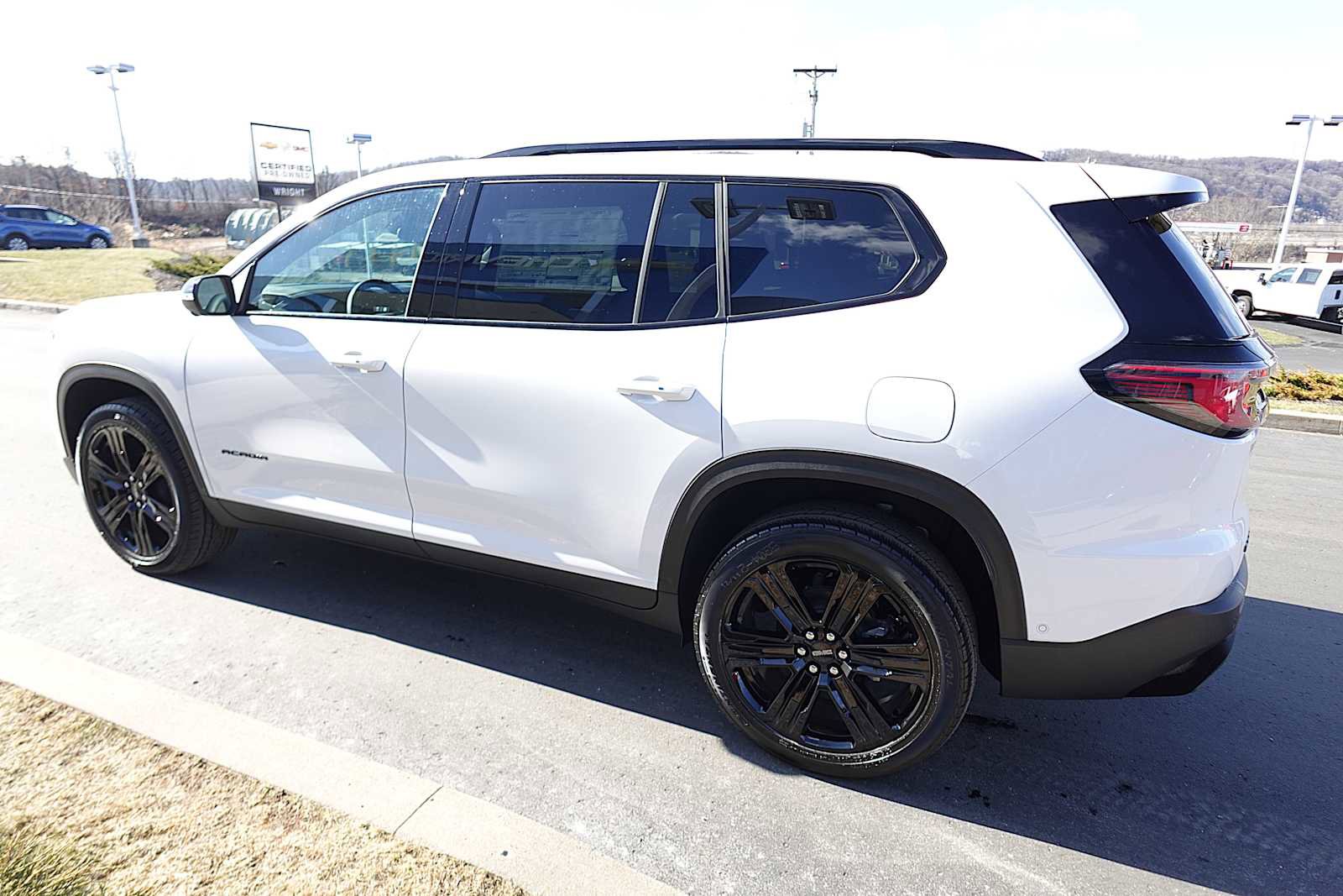 New 2025 GMC Acadia Elevation w/ Super Cruise Package image 6