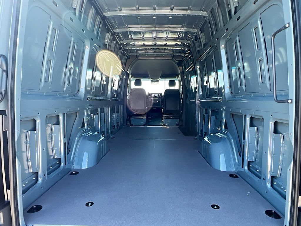 New 2026 Mercedes-Benz Sprinter 2500 image 25