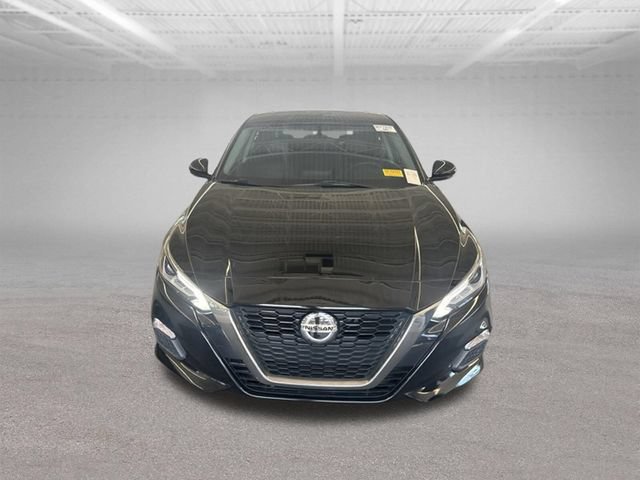 Used 2019 Nissan Altima 2.5 SR w/ SR Premium Package FWD image 2