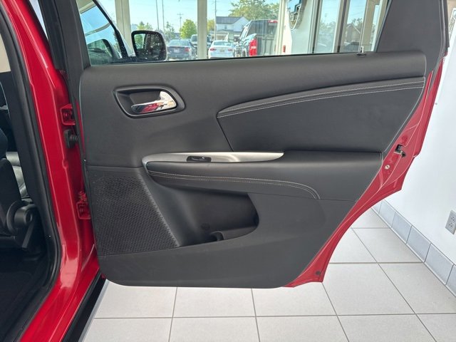 Used 2013 Dodge Journey SXT image 17