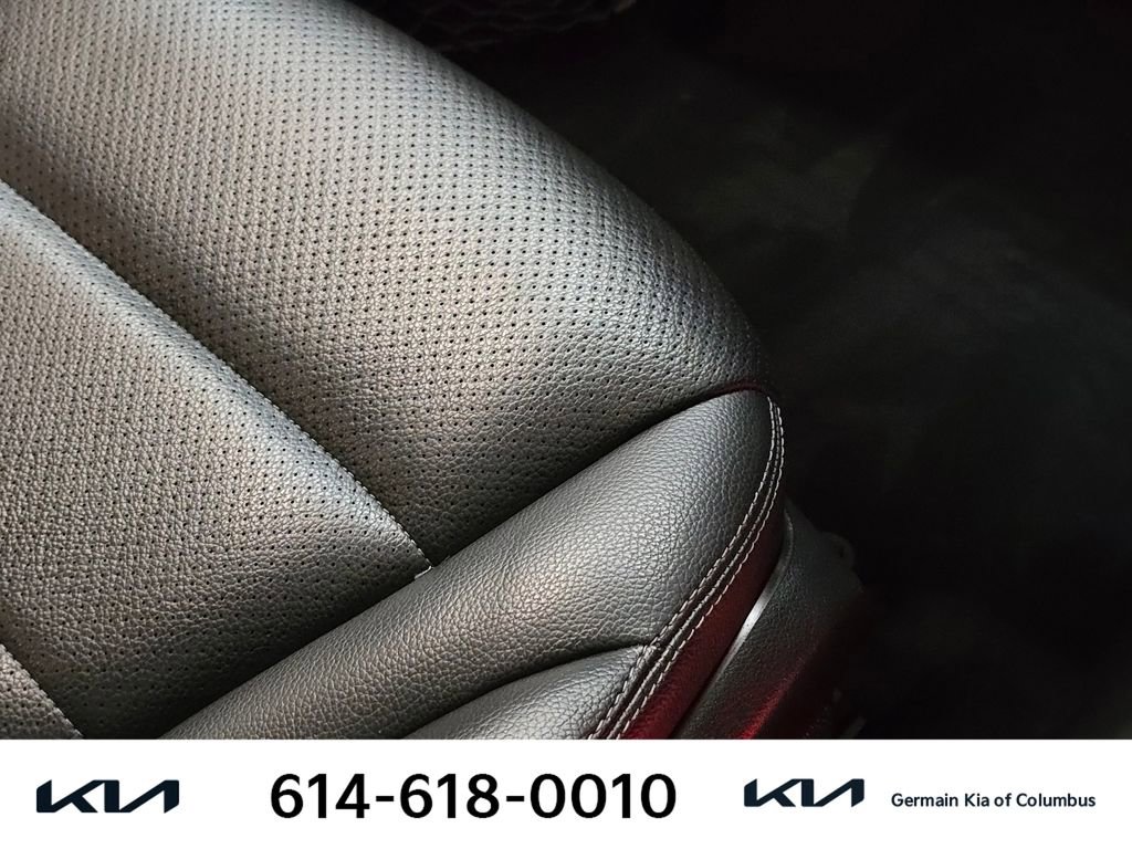 Used 2016 Mercedes-Benz C 300 C 300 image 26