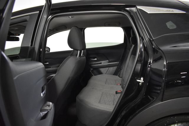 Certified 2025 Nissan Kicks SV AWD/4WD image 26