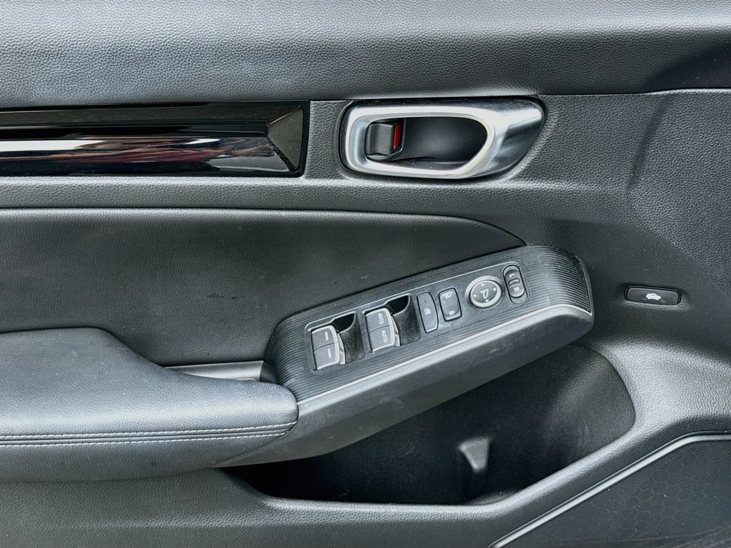 Used 2024 Honda Civic Touring image 23