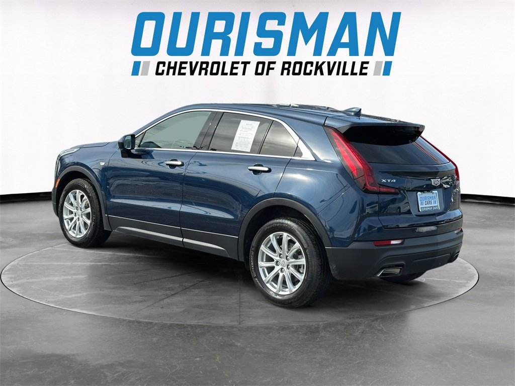 Used 2019 Cadillac XT4 Luxury w/ Cold Weather Package image 4