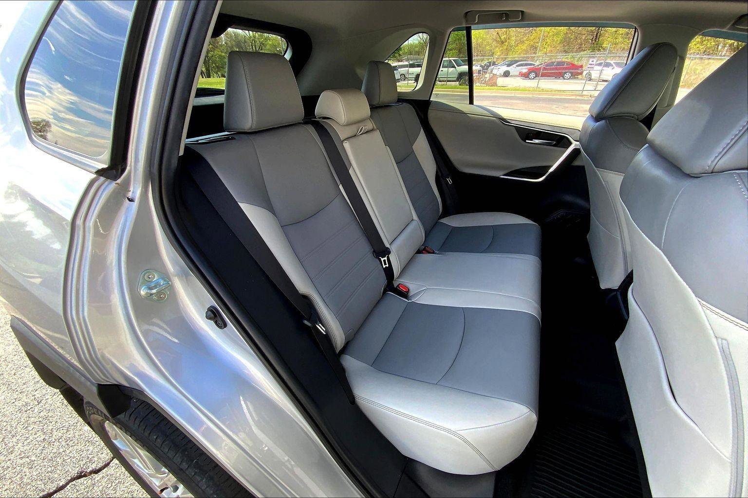 Used 2020 Toyota RAV4 Limited w/ All Weather Liner Package AWD/4WD image 26