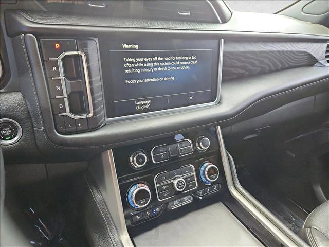 Used 2021 GMC Yukon Denali w/ Denali Premium Package AWD/4WD image 15