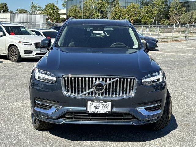 New 2024 Volvo XC90 B6 Ultimate w/ Protection Package Premier AWD/4WD image 2
