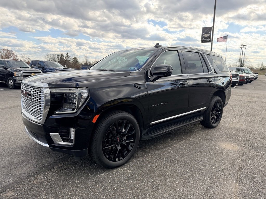 Used 2023 GMC Yukon Denali image 3