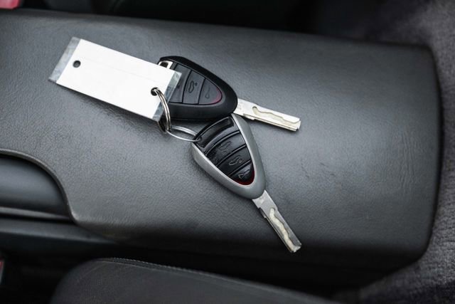 Used 2005 Porsche Boxster S image 53