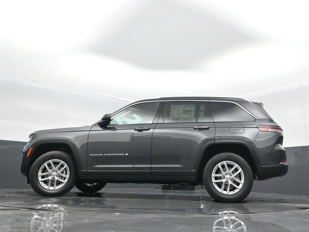 New 2026 Jeep Grand Cherokee Laredo image 26