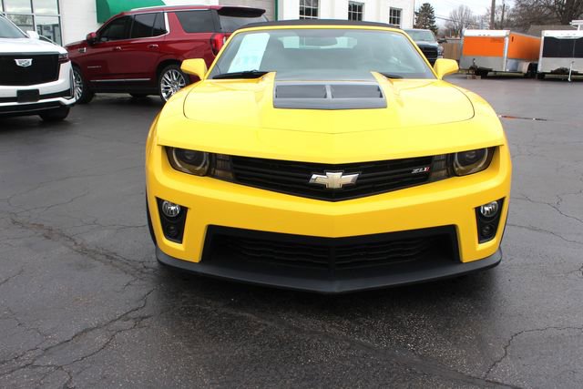 Used 2013 Chevrolet Camaro ZL1 image 32