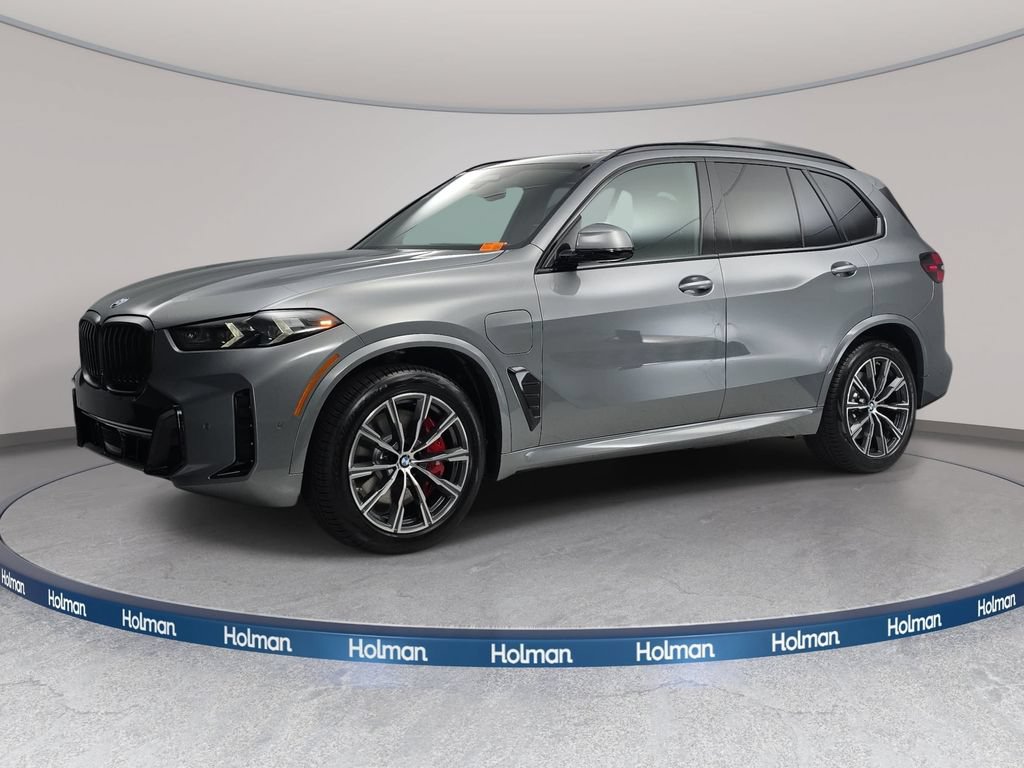 New 2026 BMW X5 xDrive50e w/ M Sport Package