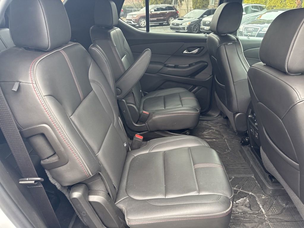 Used 2023 Chevrolet Traverse RS w/ LPO, Floor Liner Package image 40