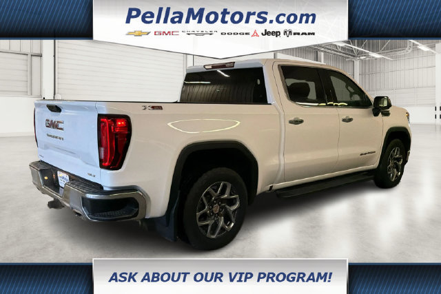 Used 2023 GMC Sierra 1500 SLT w/ X31 Off-Road Package AWD/4WD image 3