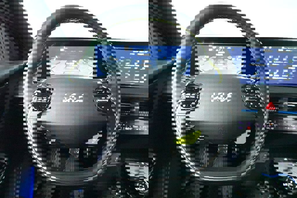 Used 2024 Kia EV6 GT image 12