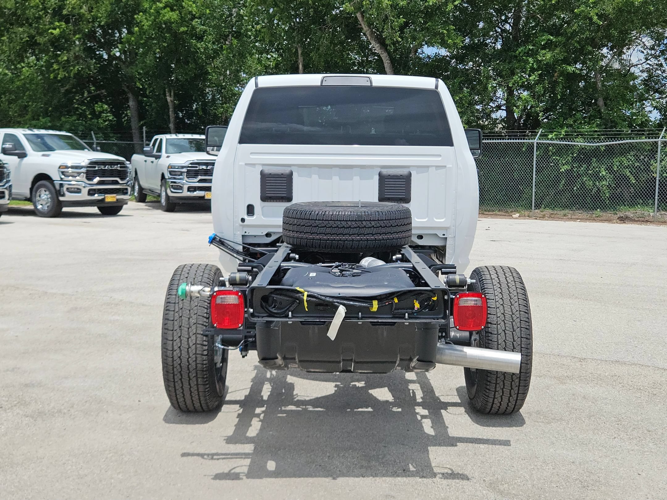 New 2026 RAM 3500 Tradesman AWD/4WD image 4