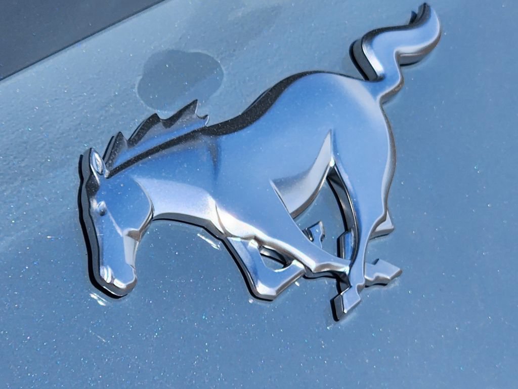 Used 2025 Ford Mustang Premium RWD image 22