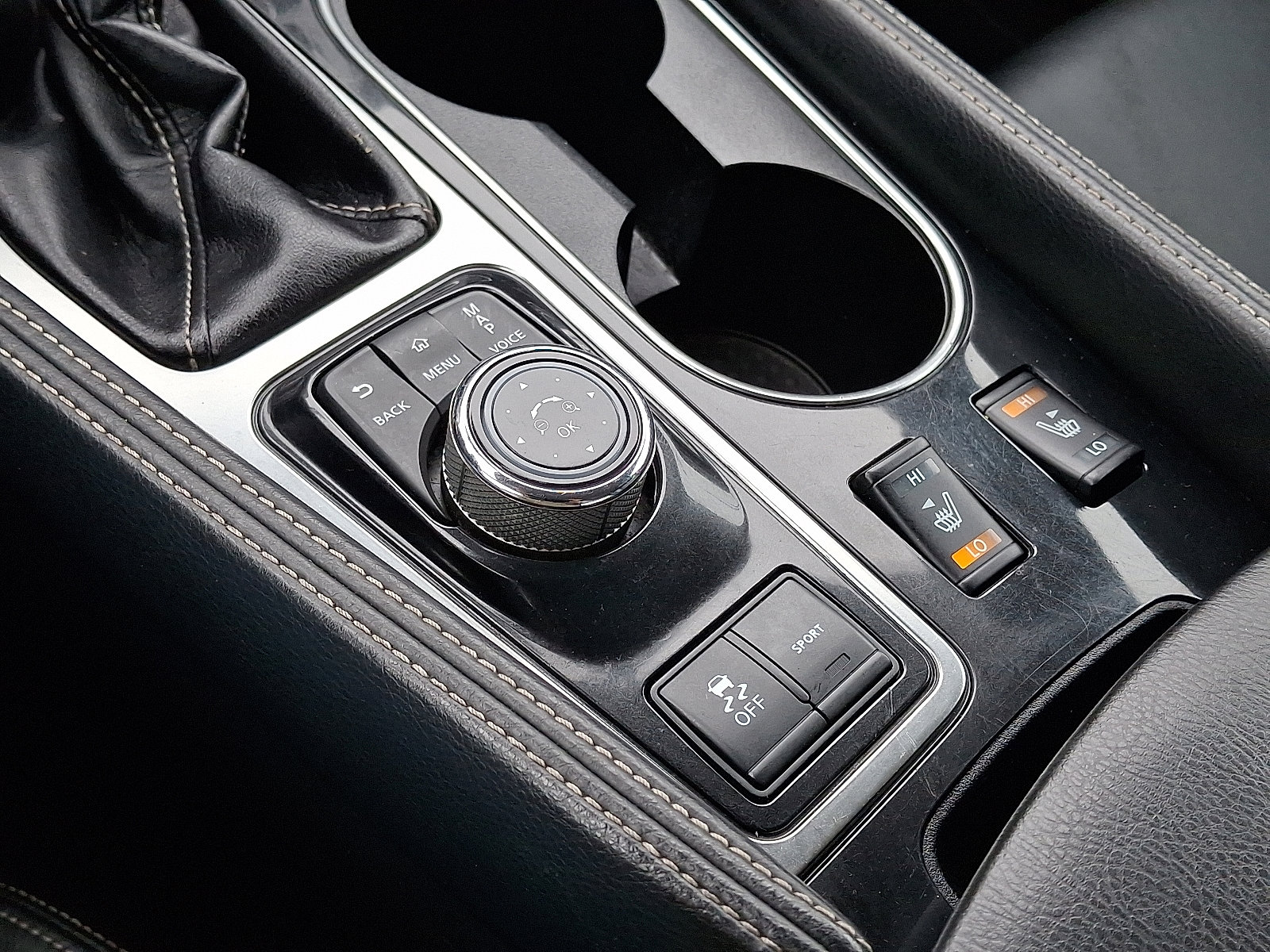 Used 2021 Nissan Maxima 3.5 SV w/ Floor Mat Group image 17