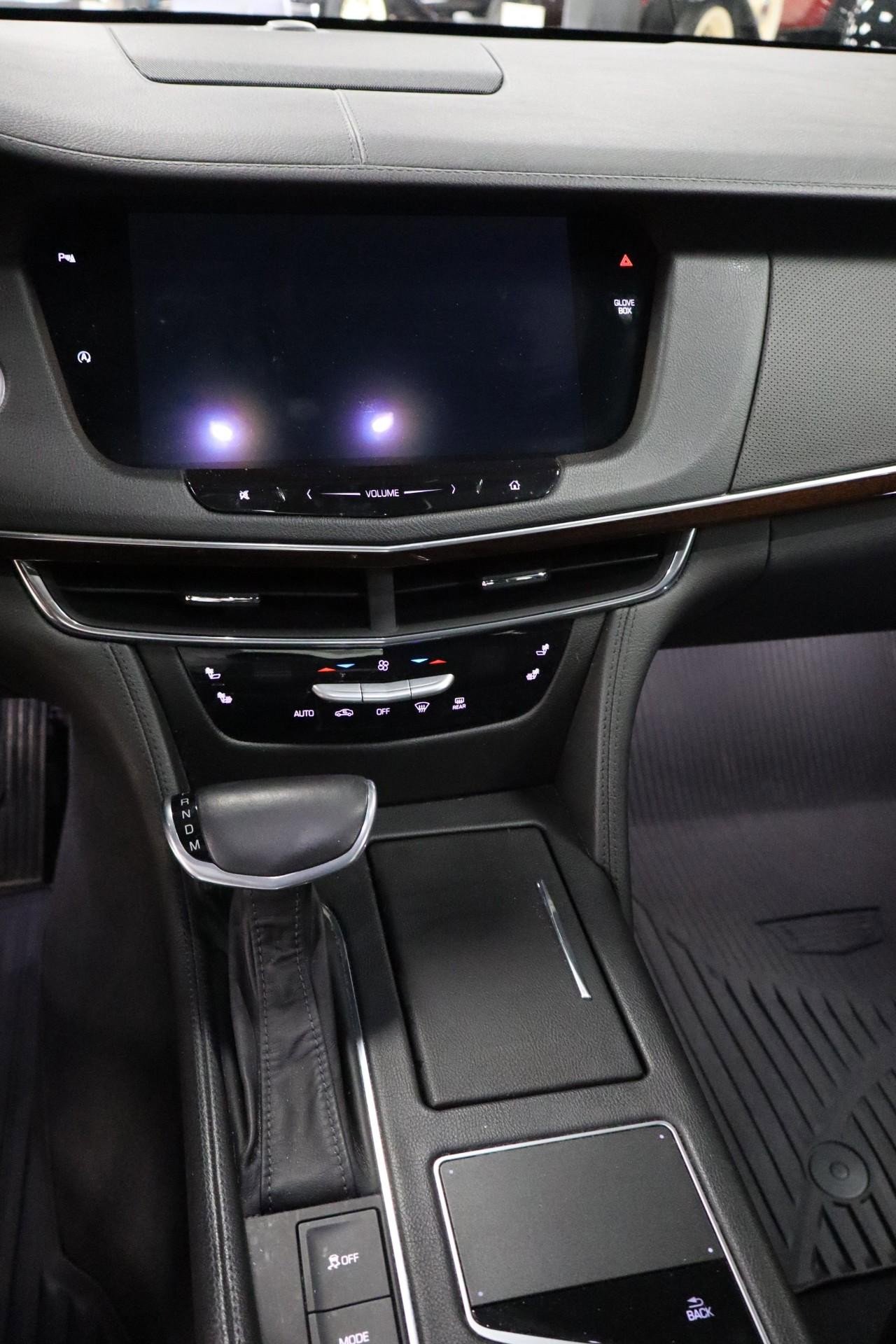 Used 2018 Cadillac CT6 3.6 AWD image 16