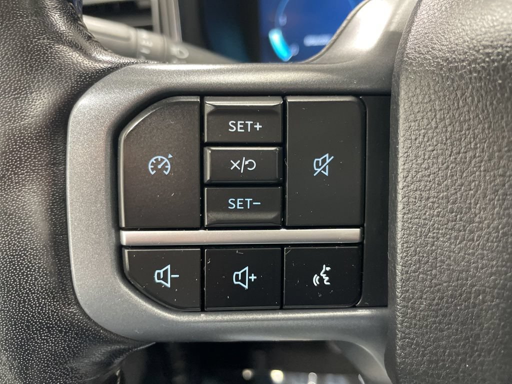 Used 2024 Ford F250 Lariat w/ Sport Appearance Package AWD/4WD image 42