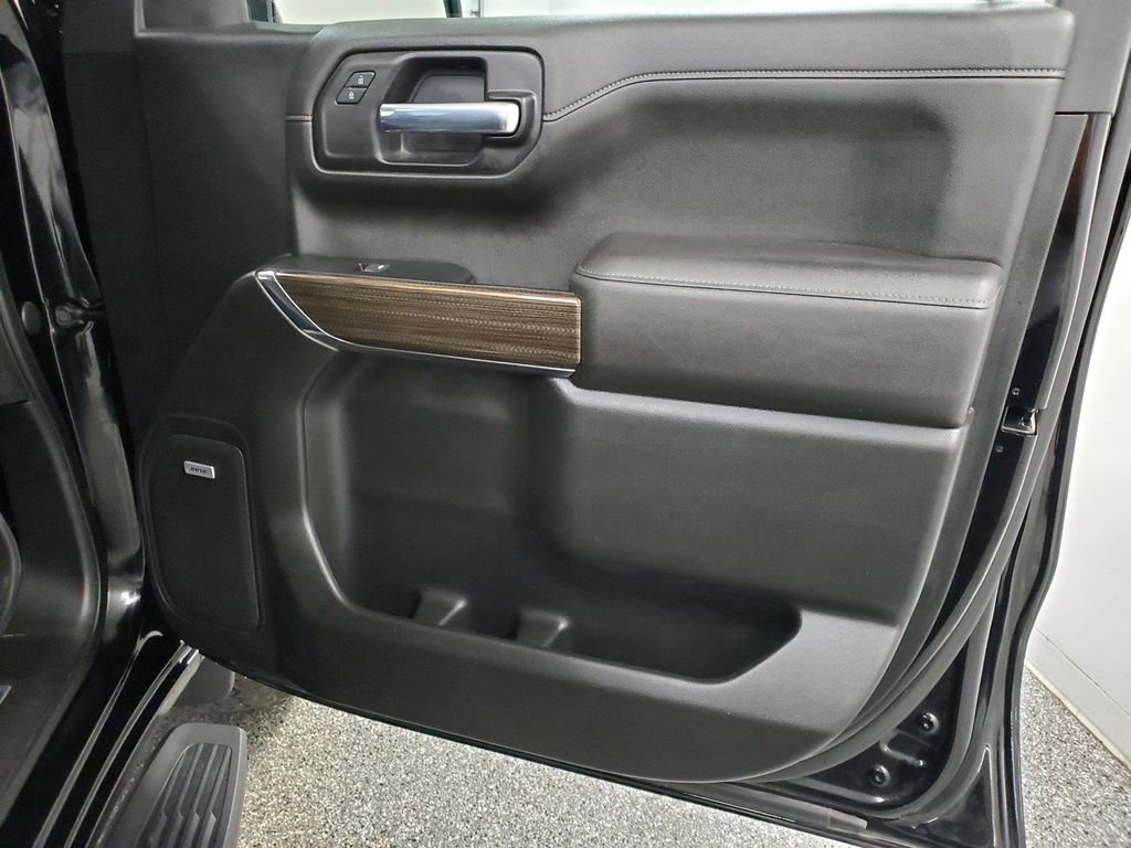 Used 2022 Chevrolet Silverado 1500 LT Trail Boss w/ LT Trail Boss Premium Package image 21