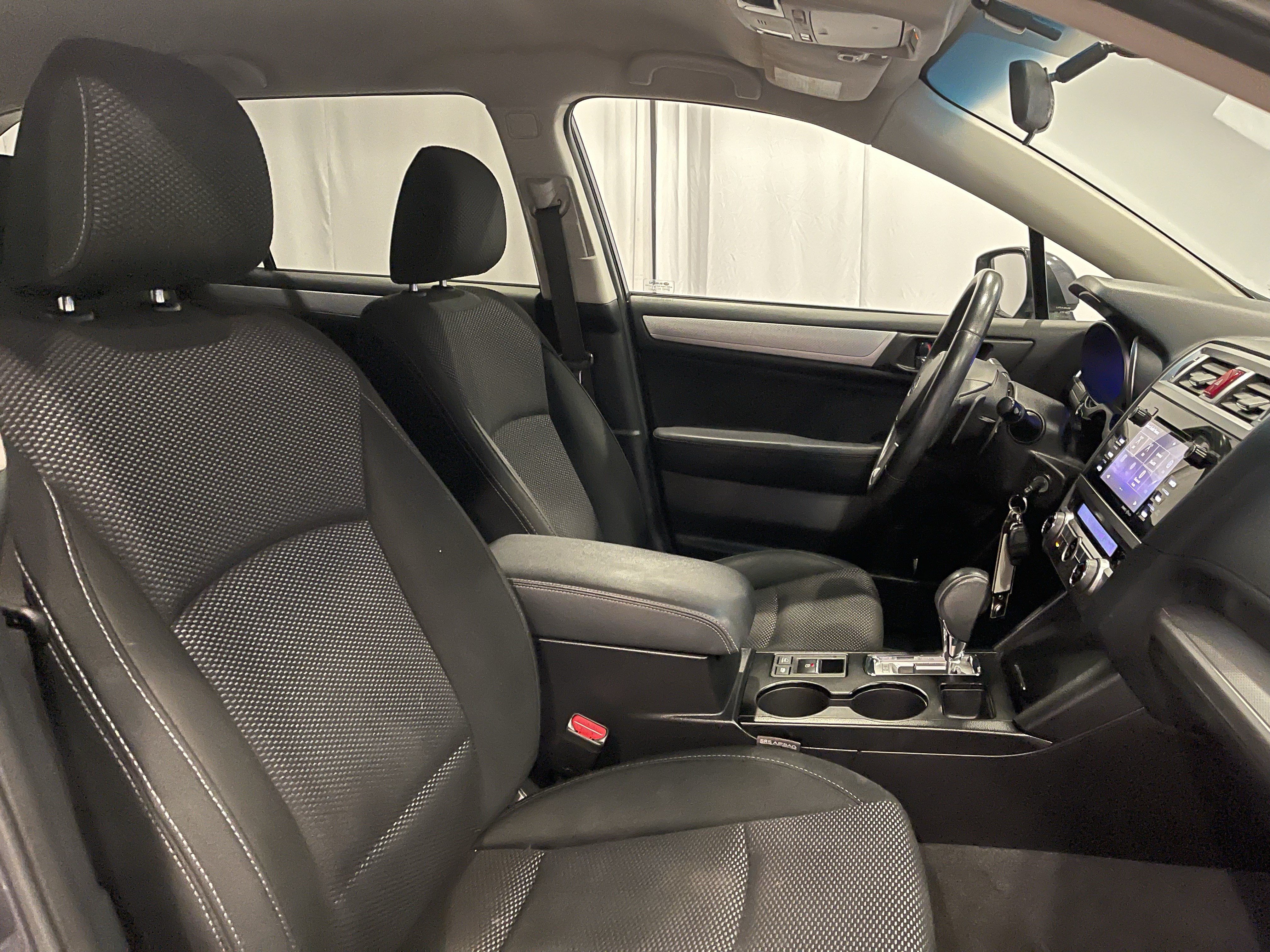 Used 2017 Subaru Outback 2.5i Premium AWD/4WD image 15