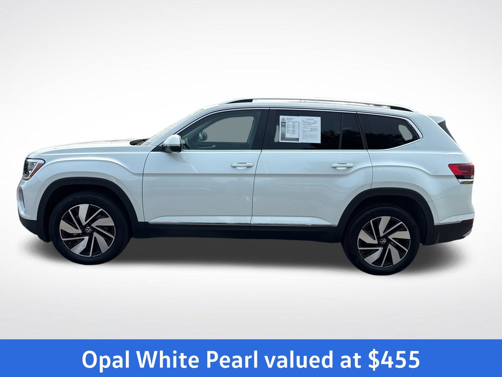 Certified 2026 Volkswagen Atlas SEL AWD/4WD image 2