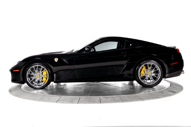 Used 2010 Ferrari 599 GTB Fiorano RWD image 3