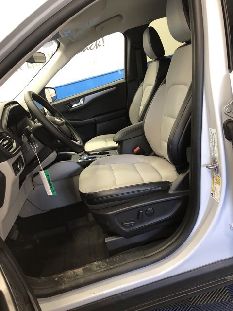 New 2025 Ford Escape SE image 26