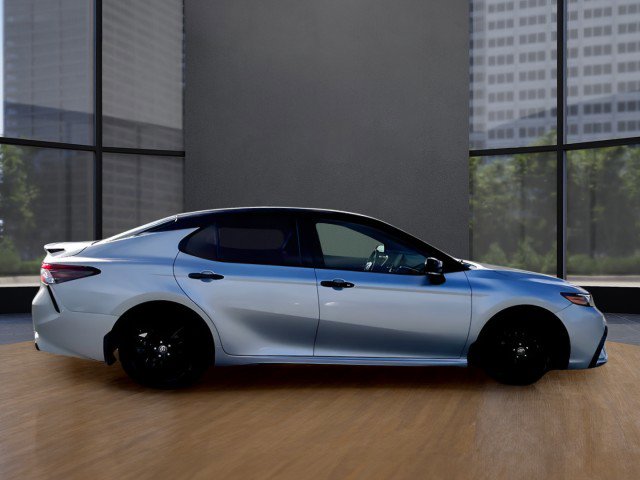 Used 2023 Toyota Camry XSE image 6