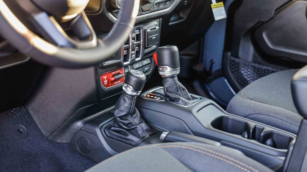 New 2026 Jeep Wrangler Unlimited Sport AWD/4WD image 24