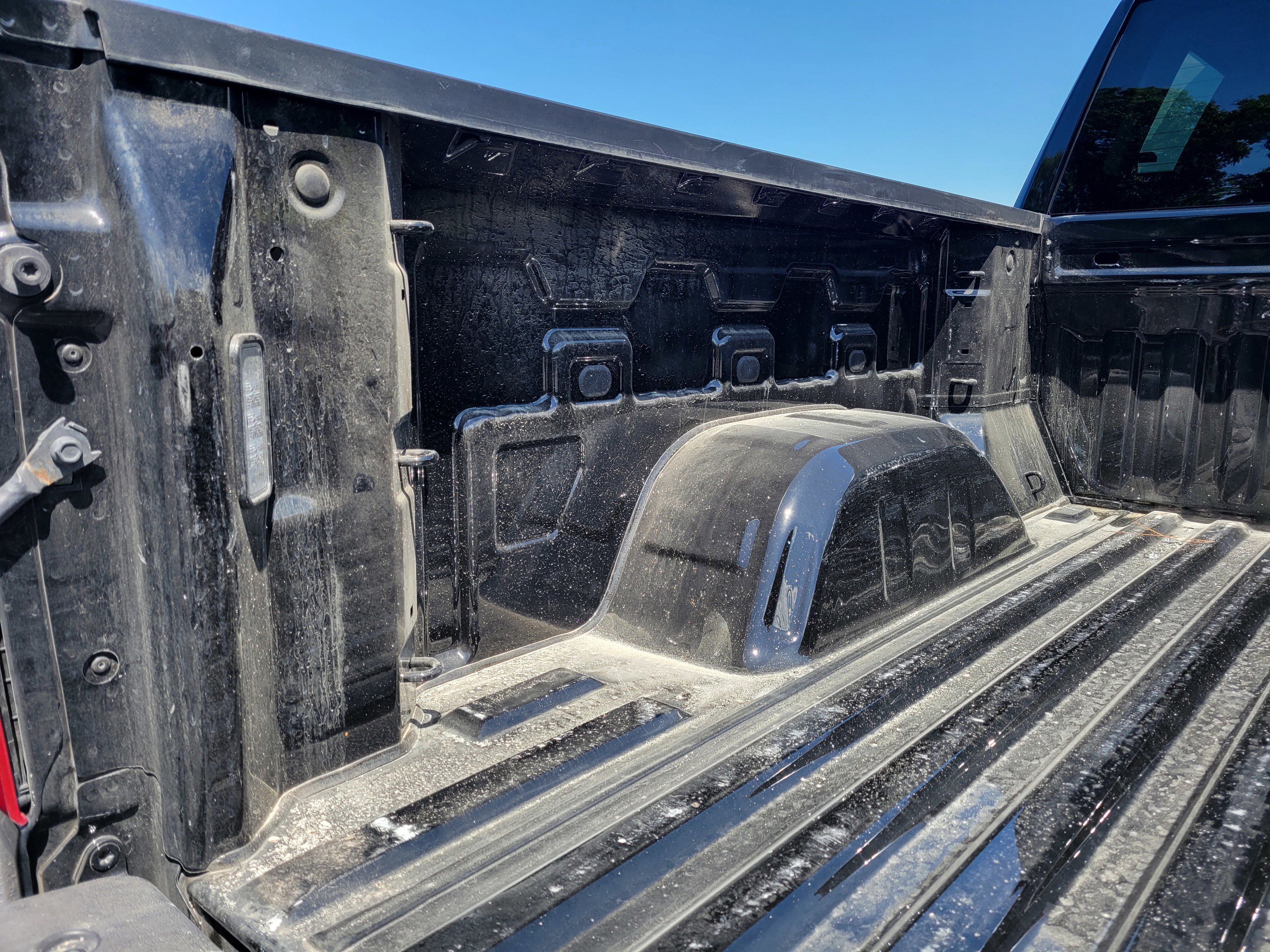 Certified 2023 Chevrolet Silverado 1500 RST RWD image 8