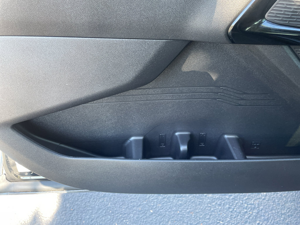 Used 2024 Chevrolet Silverado EV RST image 19