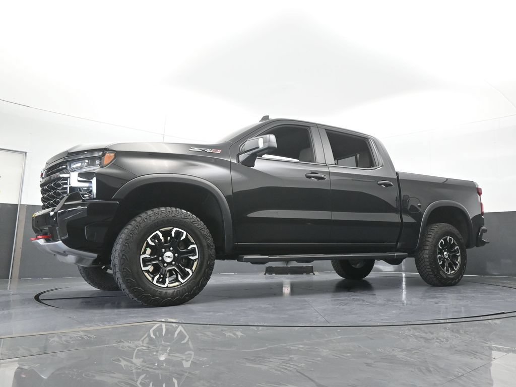 Used 2025 Chevrolet Silverado 1500 ZR2 w/ Technology Package AWD/4WD image 68