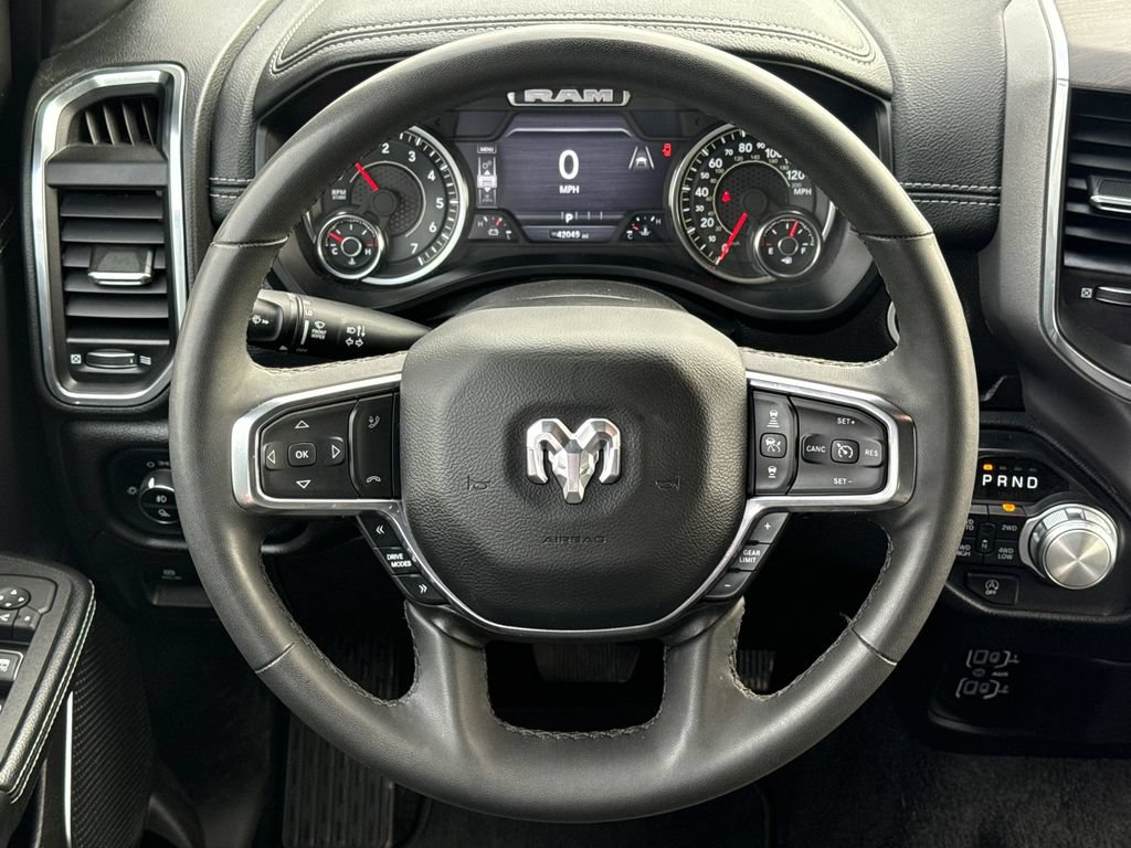 Used 2025 RAM 1500 Laramie AWD/4WD image 15