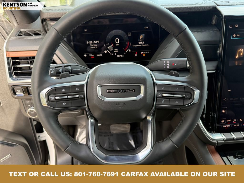 Used 2025 GMC Yukon Denali w/ Sun & Power Step Package image 18