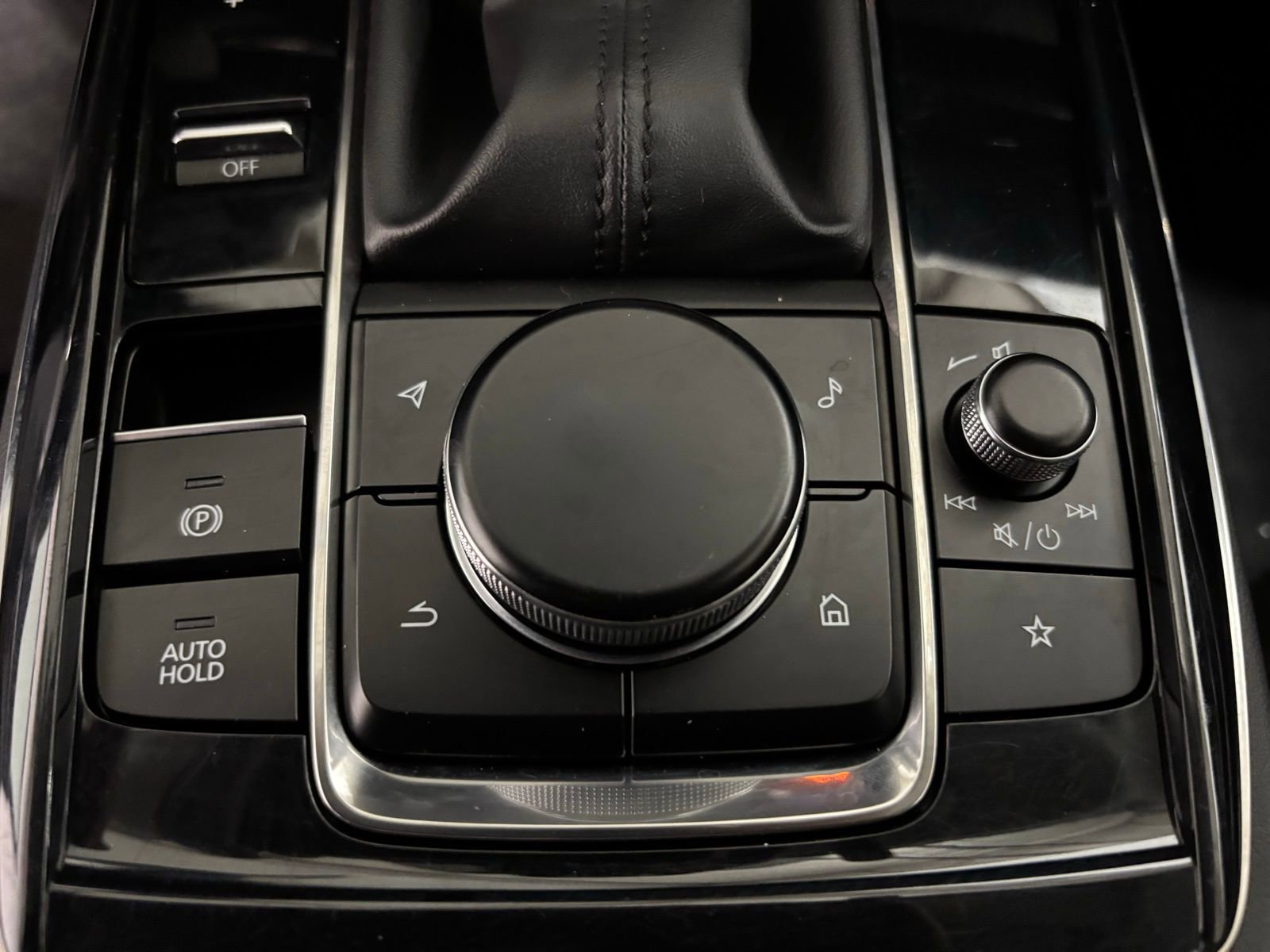 Certified 2025 MAZDA CX-30 AWD 2.5 S w/ Preferred Package image 27