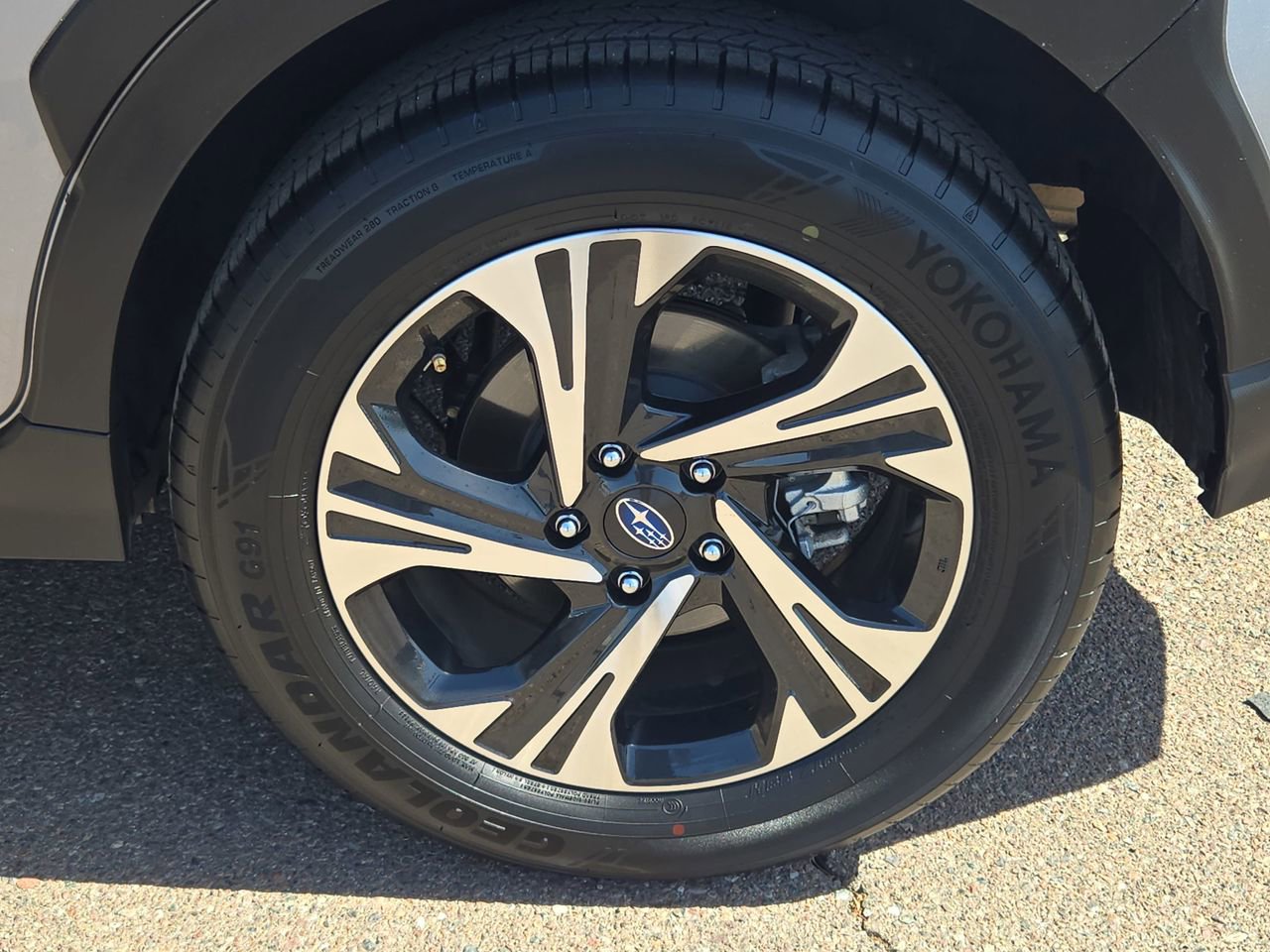 Used 2025 Subaru Crosstrek 2.0i Premium AWD/4WD image 33