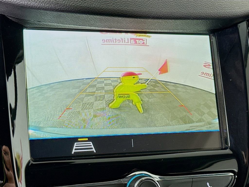 Used 2019 Chevrolet Trax LS image 5