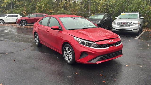 Used 2024 Kia Forte LXS image 28