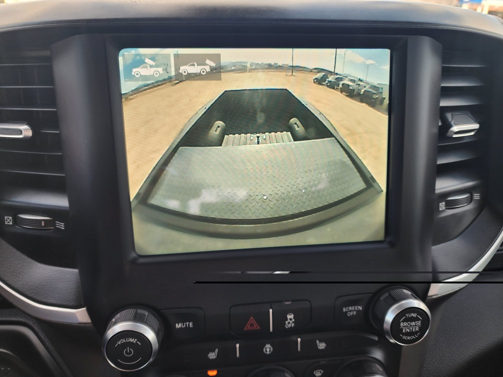 Used 2021 RAM 3500 Big Horn w/ Level B Equipment Group AWD/4WD image 26