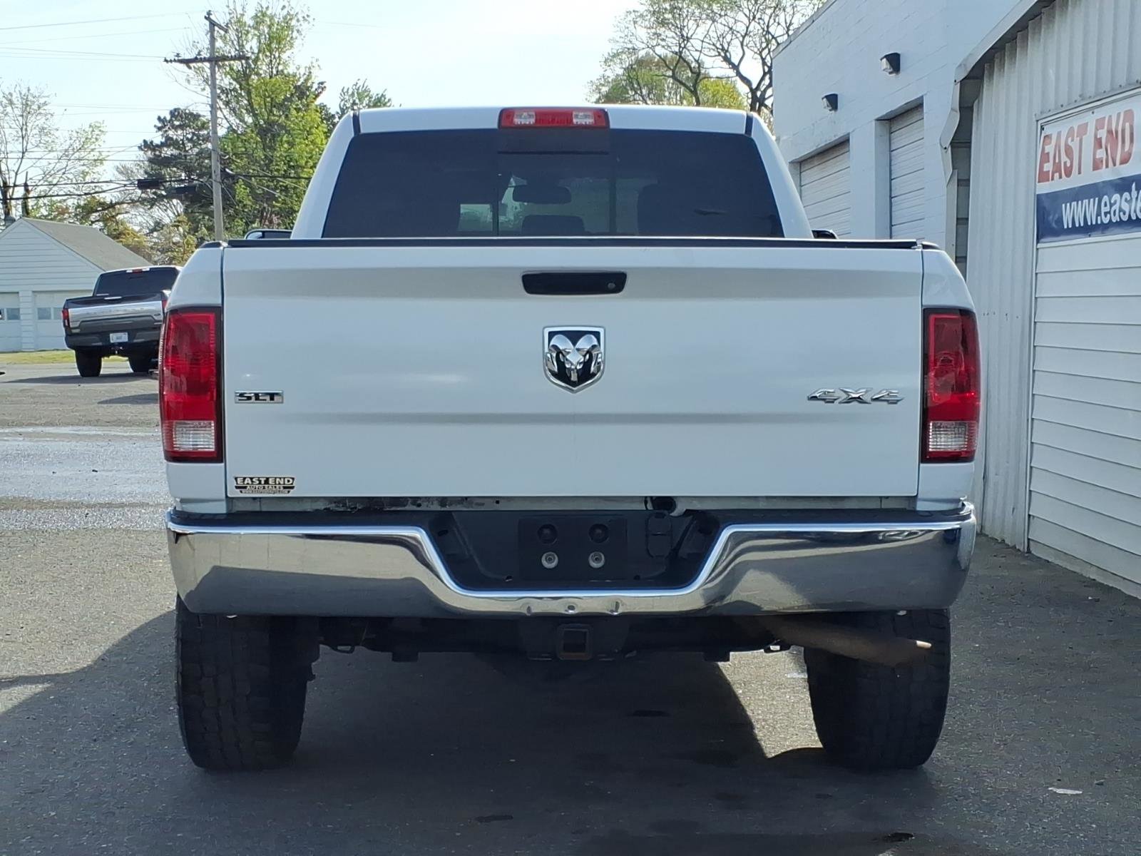 Used 2016 RAM 2500 SLT AWD/4WD image 4