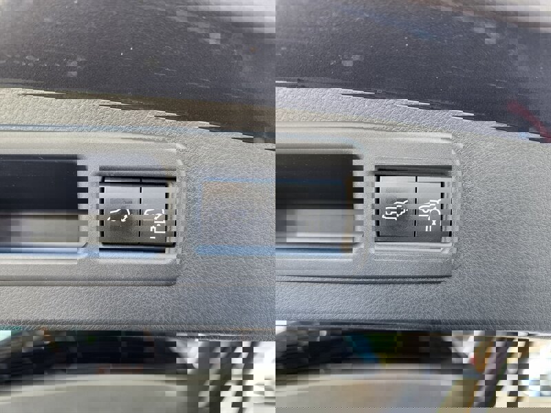 Used 2023 Lexus RX 350 Premium w/ Accessory Package AWD/4WD image 19