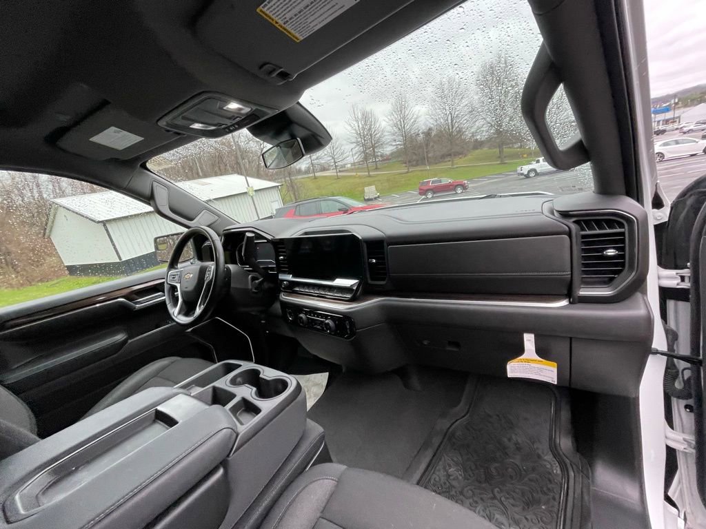 Certified 2024 Chevrolet Silverado 1500 LT image 11