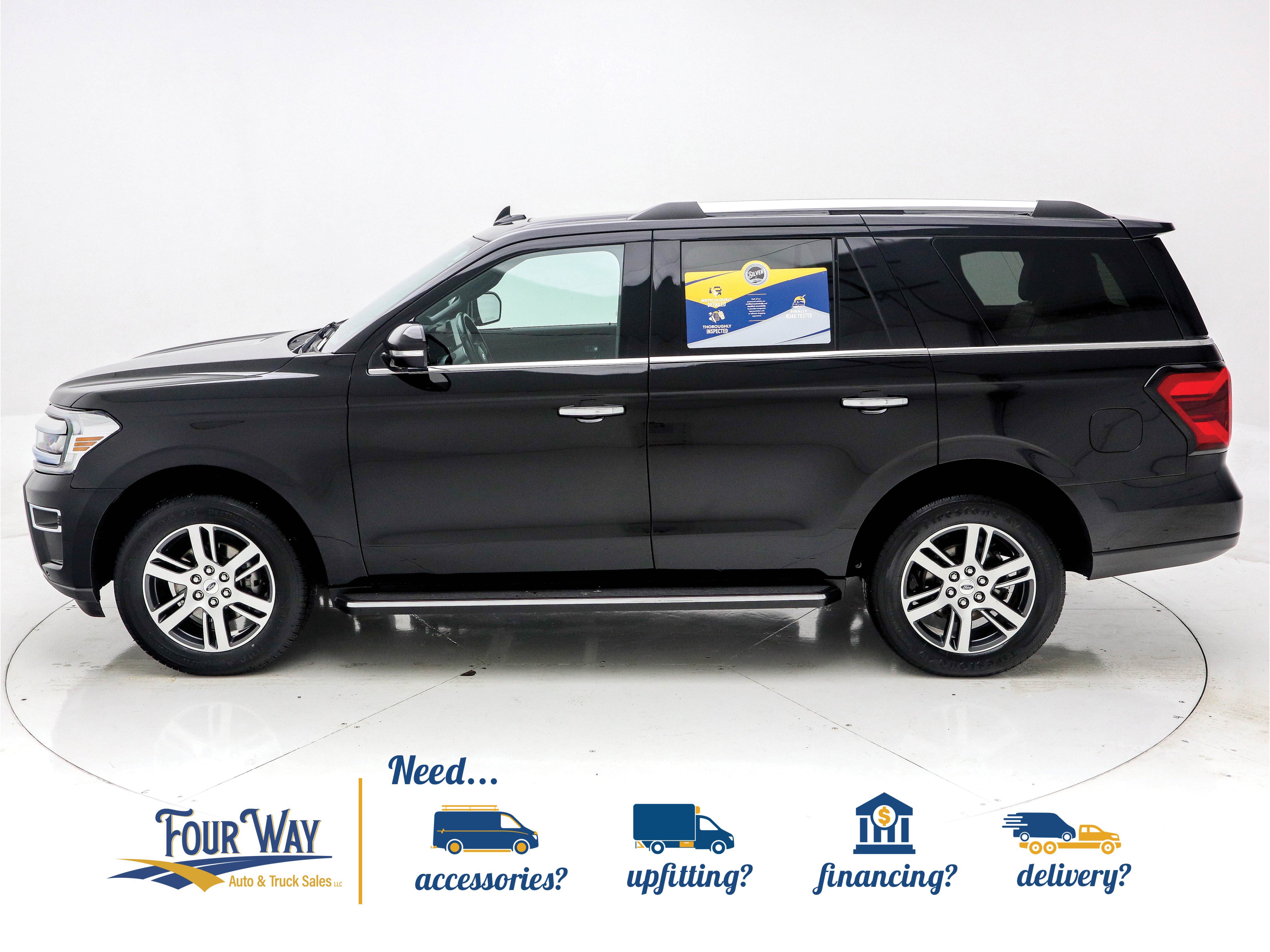 Used 2023 Ford Expedition Limited image 7