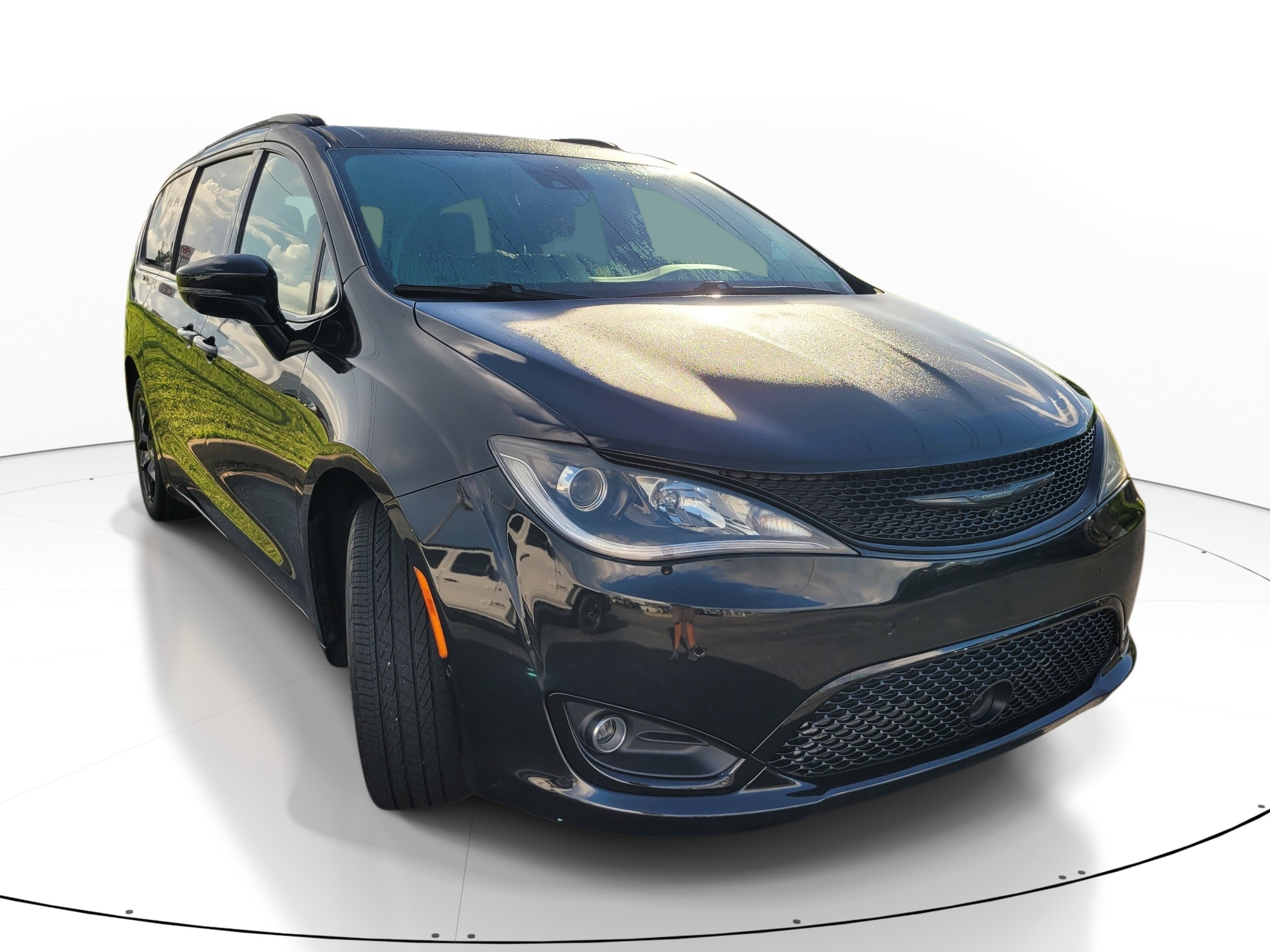 Used 2020 Chrysler Pacifica Limited w/ Advanced Safetytec Group