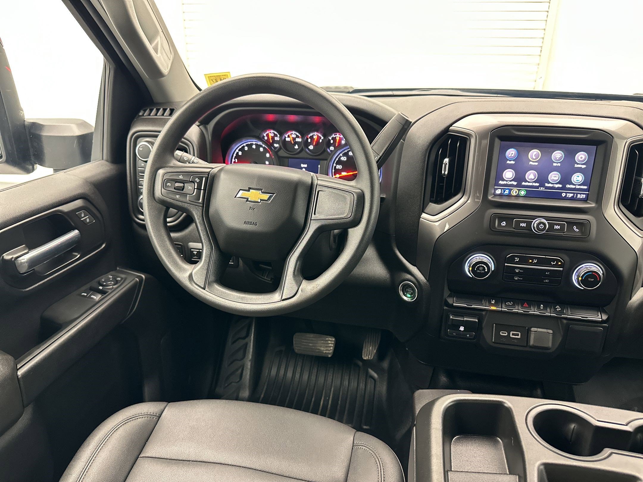 Certified 2025 Chevrolet Silverado 3500 W/T AWD/4WD image 24