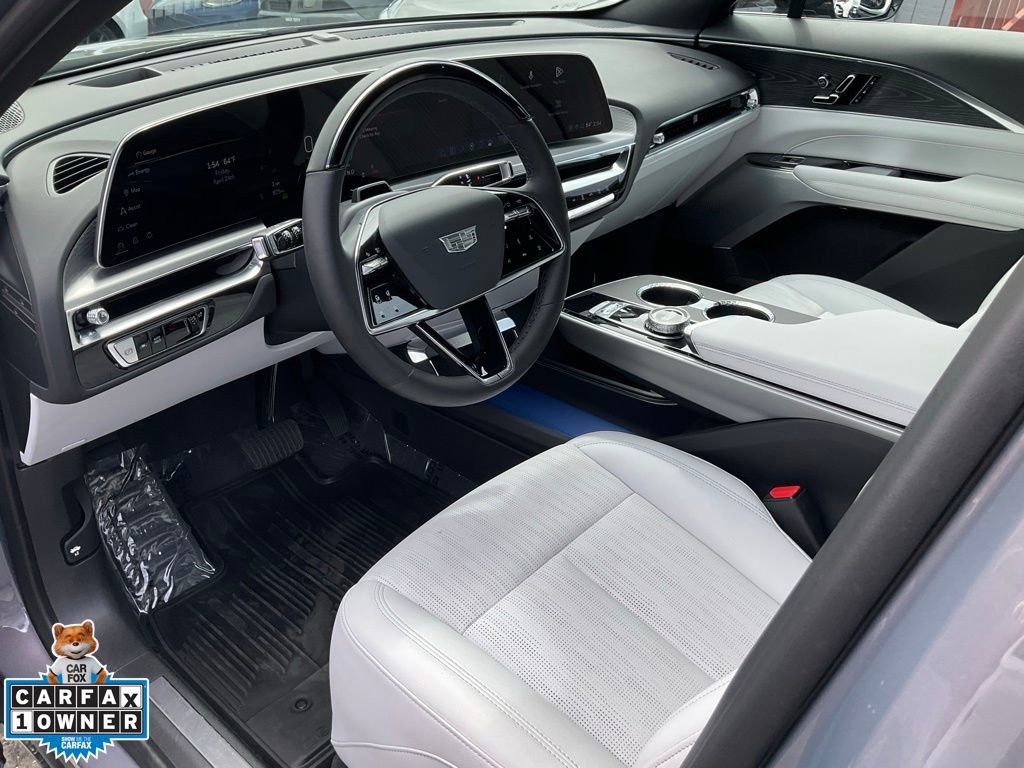 Used 2024 Cadillac Lyriq Sport AWD/4WD image 6