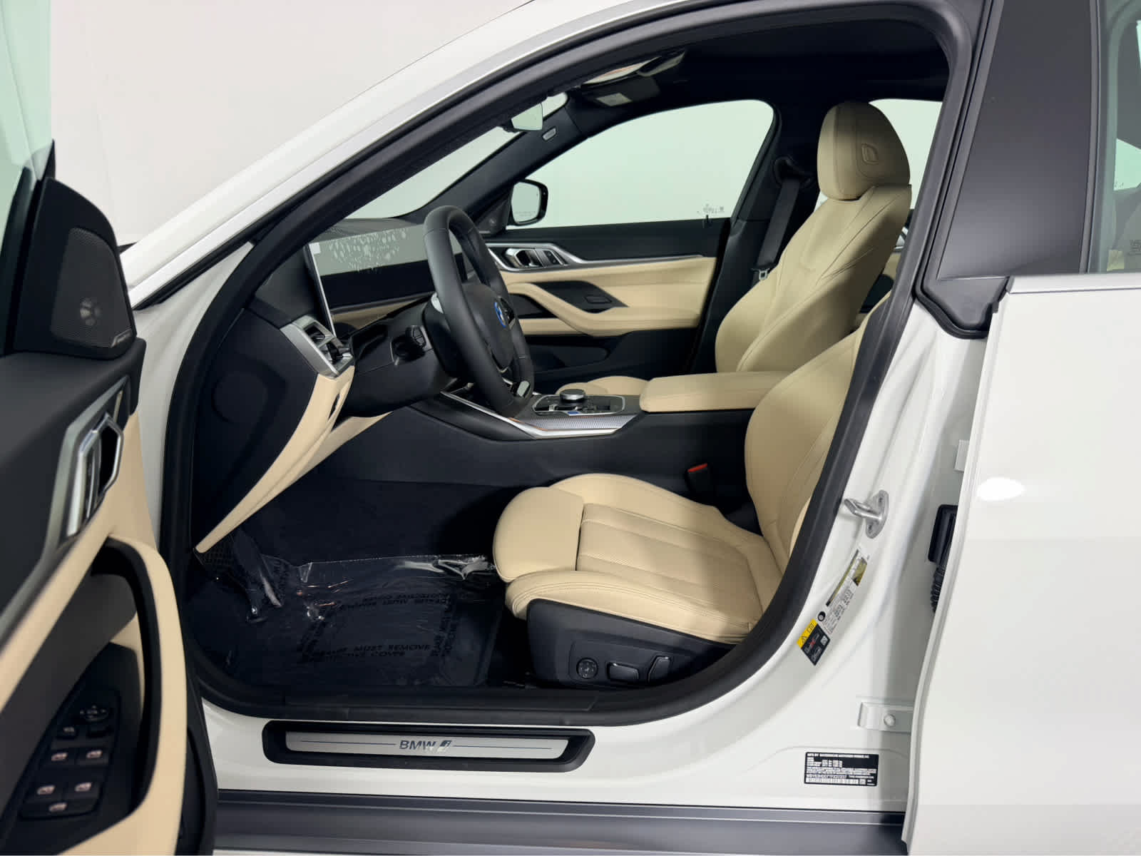 New 2026 BMW i4 eDrive40 w/ Premium Package RWD image 10